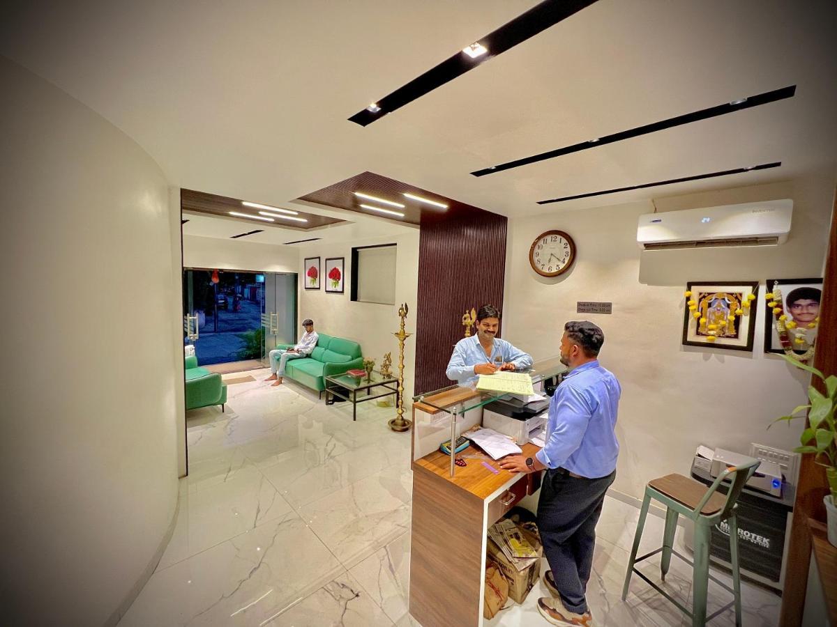 Hotel Rahul Regency, Aurangabad Bagian luar foto