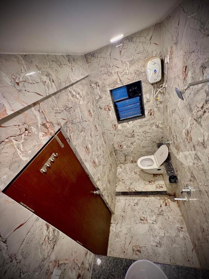 Hotel Rahul Regency, Aurangabad Bagian luar foto