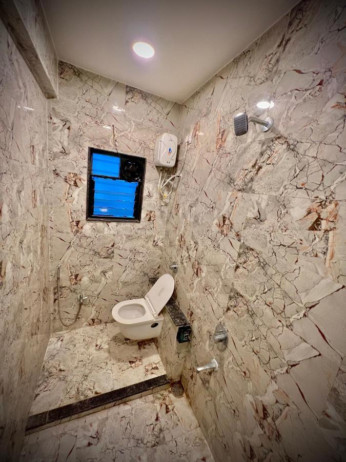 Hotel Rahul Regency, Aurangabad Bagian luar foto